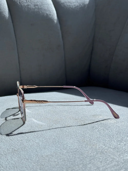 DIVA — Gafas Fotocromáticas con Detalle Escarchado · Karol Eyewear