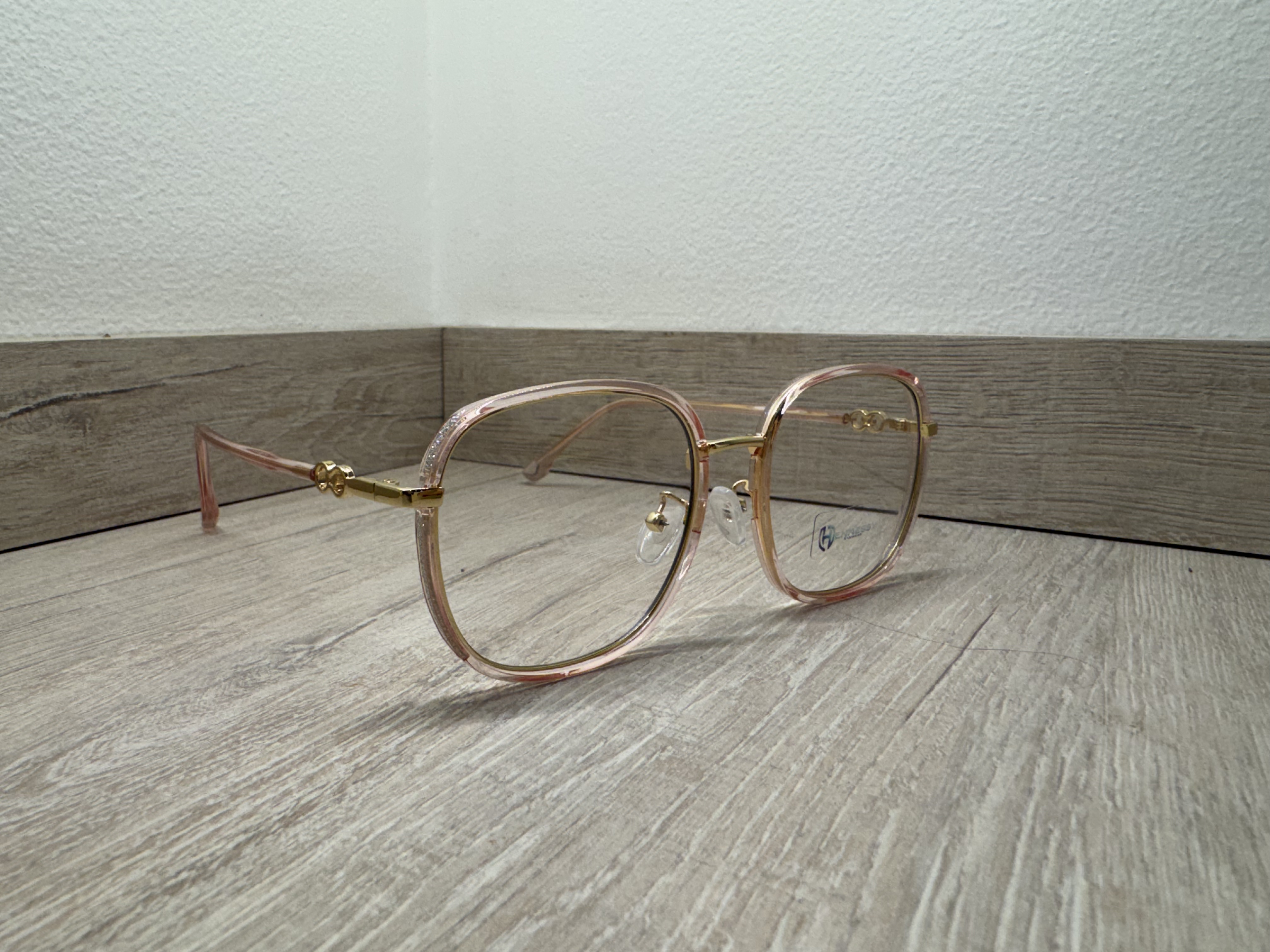 BELLA — Gafas Fotocromáticas con Detalle Escarchado · Karol Eyewear
